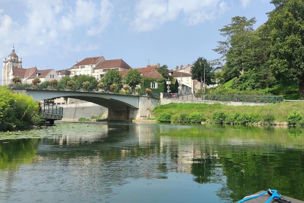 Superbe Duplex « Le Grevy » Dole Exterior foto